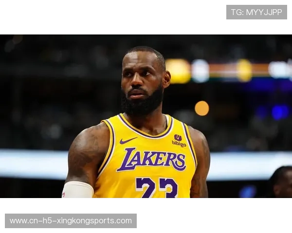 NBA詹姆斯三分投射训练保持稳定的秘密揭秘