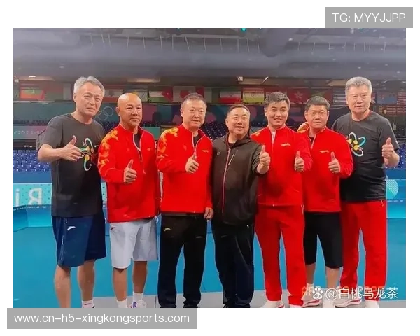 球队教练员研讨会交流战术理念与训练心得，球队教练是干什么的